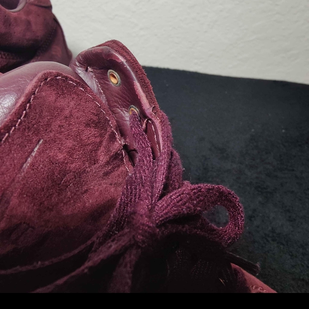 Nike Purple Sneakers - Picture 7 of 9